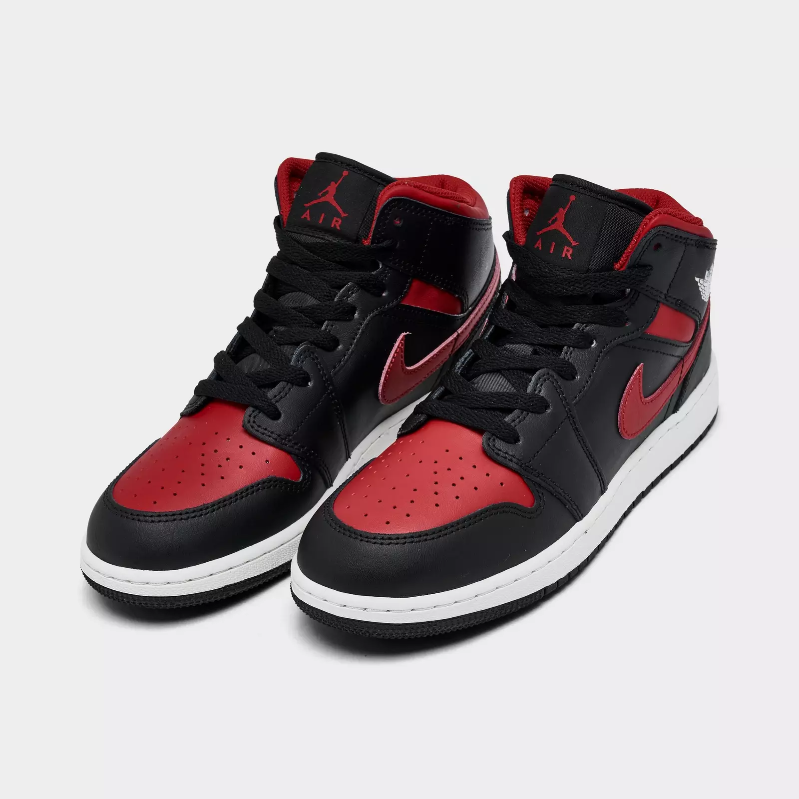 Big Kids' Air Jordan Retro 1 Mid Casual Shoes