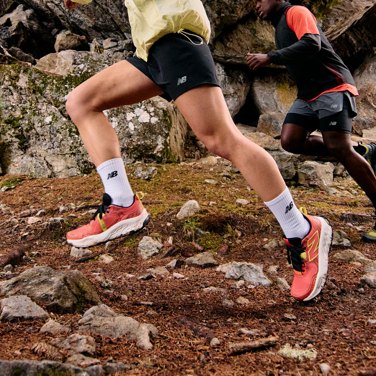 New Balance Fresh Foam X Hierro V8 Gulf Red