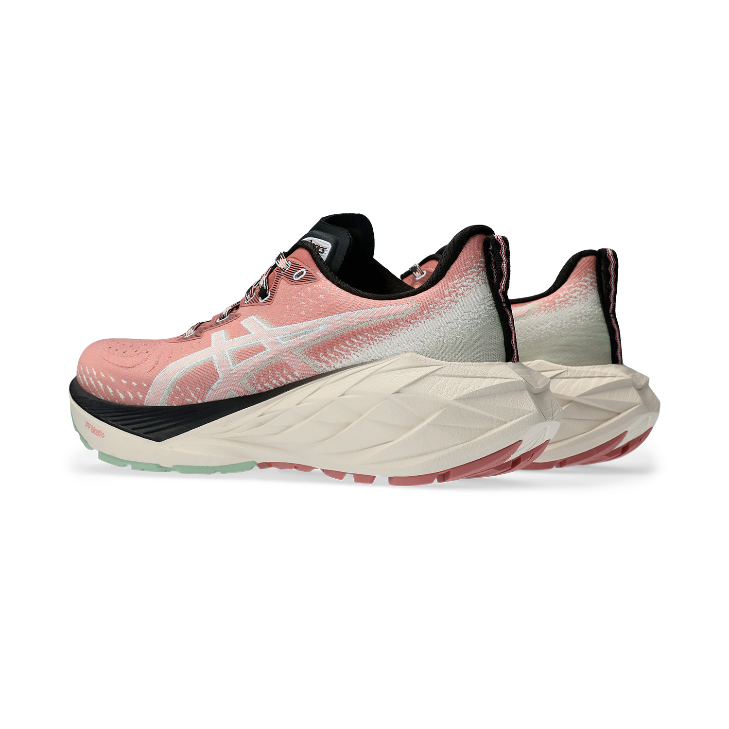 Asics Novablast 4 TR Nature Bathing/Rose Rouge