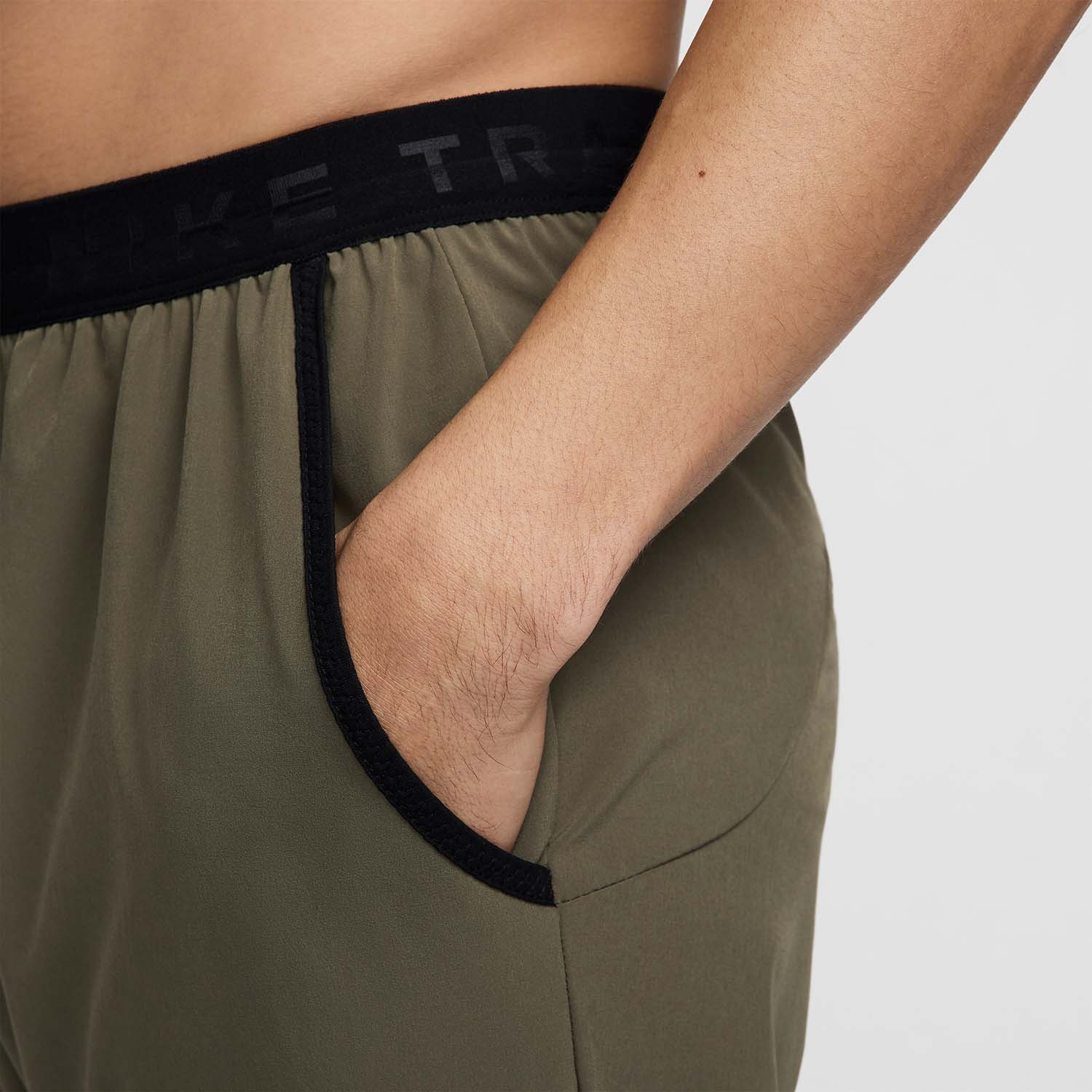 Nike Dri-FIT Down Range Pantaloni Medium Olive/Black