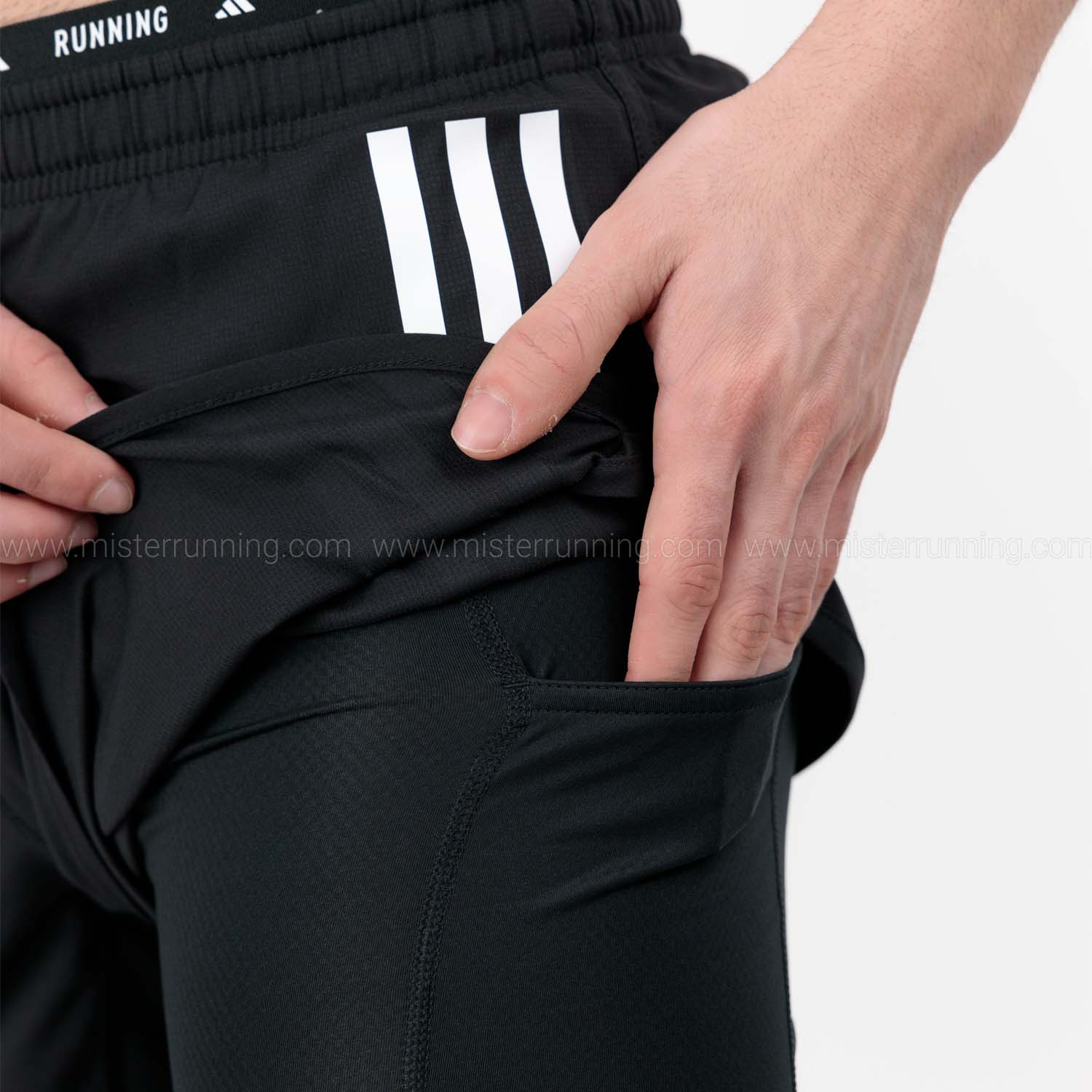 adidas Own The Run 3S 2 in 1 5in Pantaloncini Black