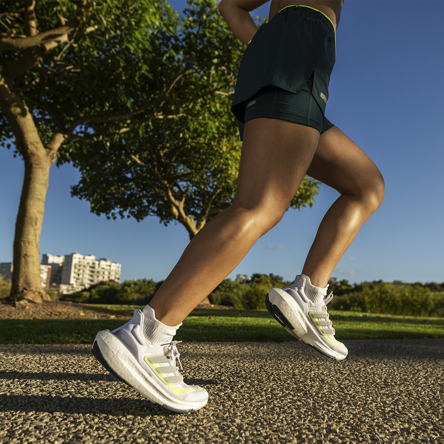 adidas Ultraboost Light Cloud White/Wonder Blue/Lucid Lemon
