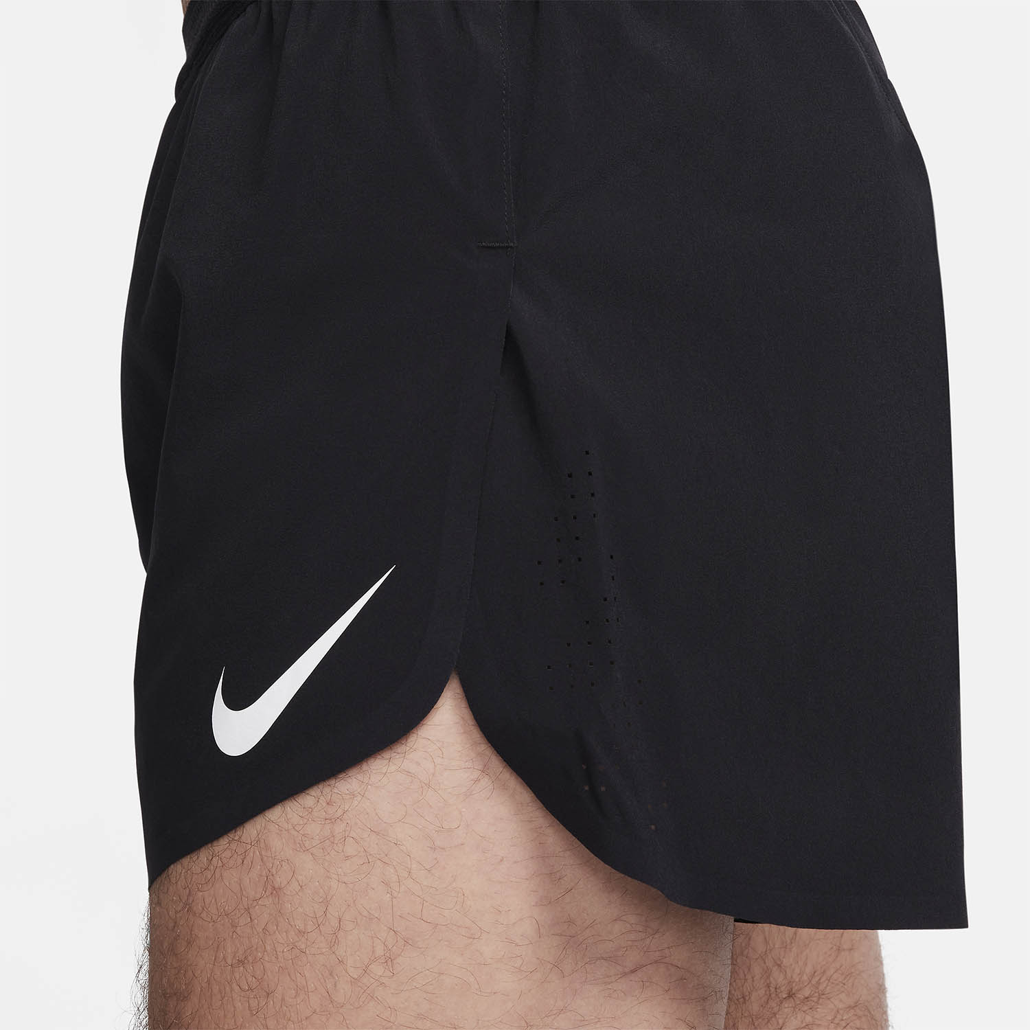 Nike Dri-FIT ADV AeroSwift 4in Pantaloncini Black/Summit White
