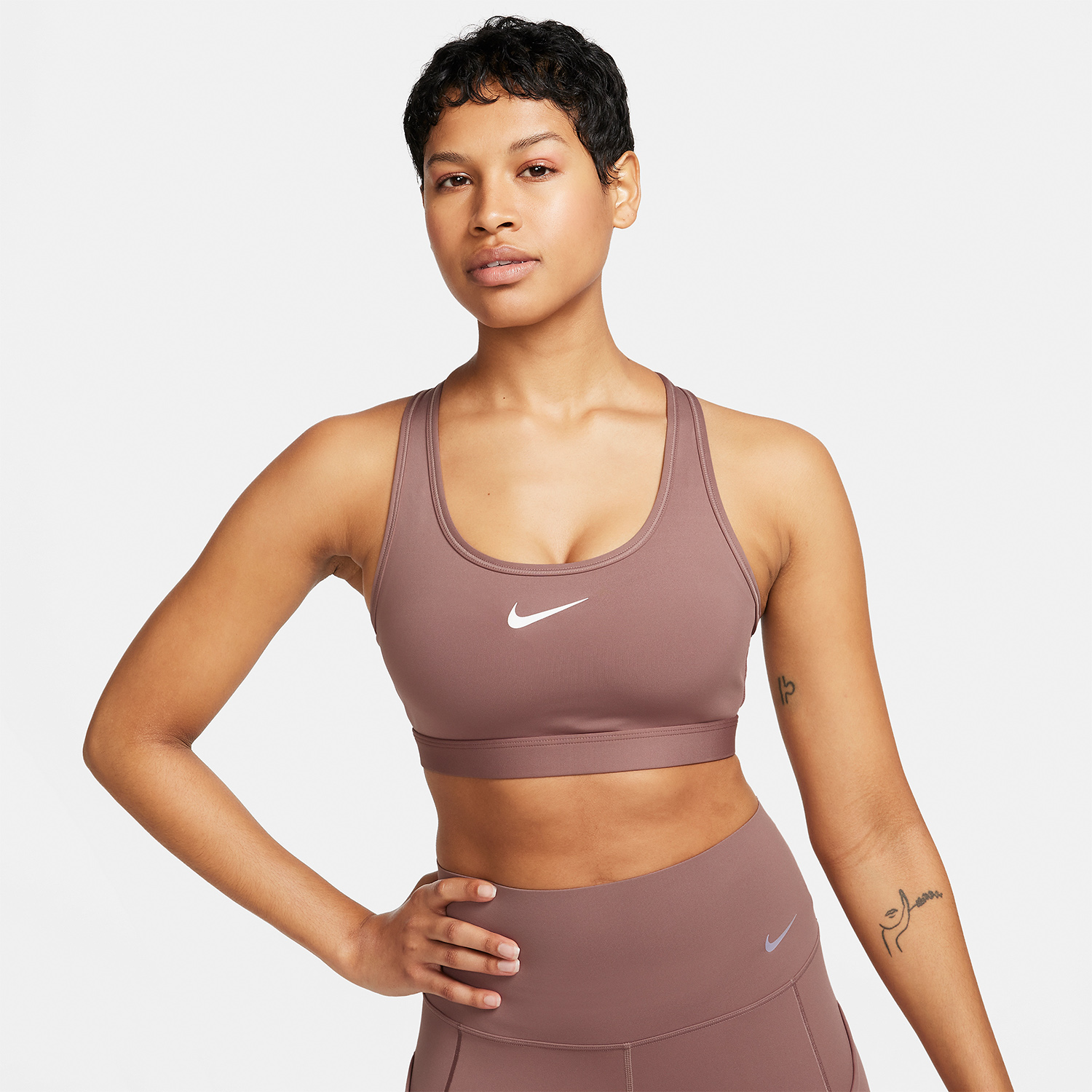 Nike Swoosh Dri-FIT Reggiseno Sportivo Smokey Mauve/White