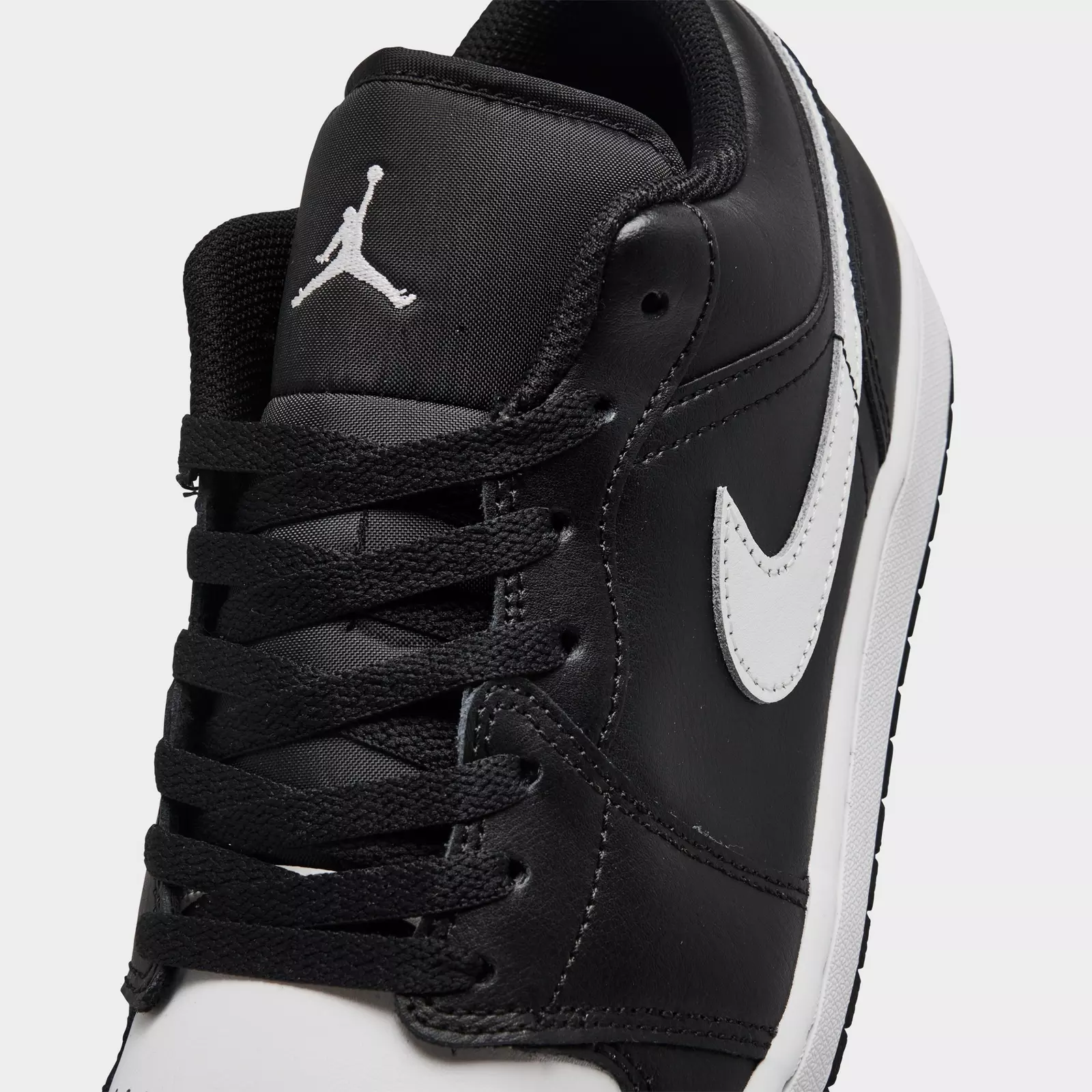 Men's Air Jordan Retro 1 Low Casual Shoes