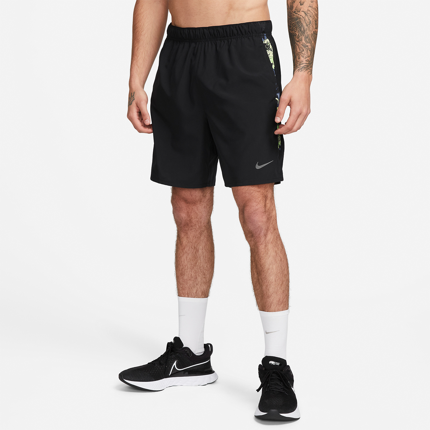 Nike Dri-FIT Challenger Studio 72 7in Pantaloncini Black