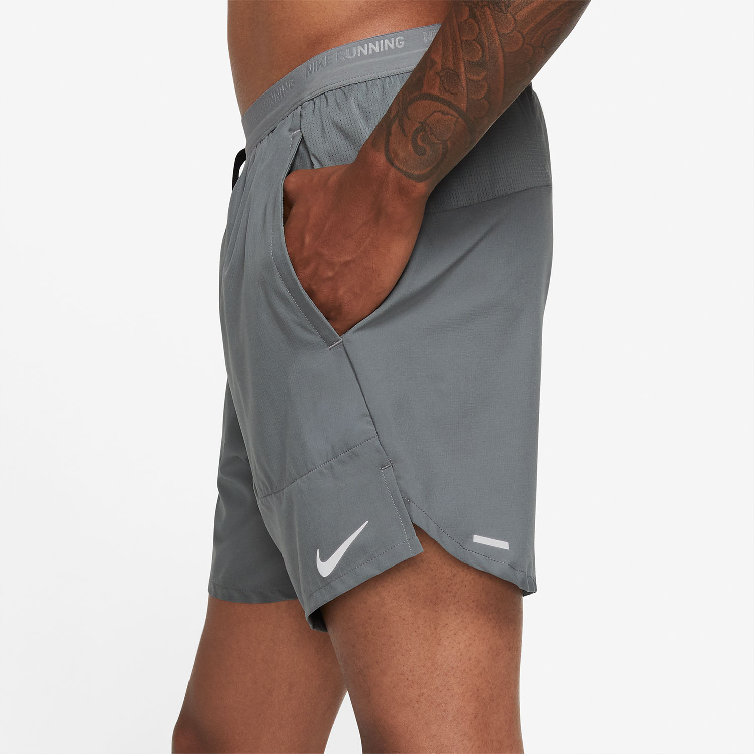 Nike Dri-FIT Stride 7in Pantaloncini Smoke Grey/Black/Reflective Silver