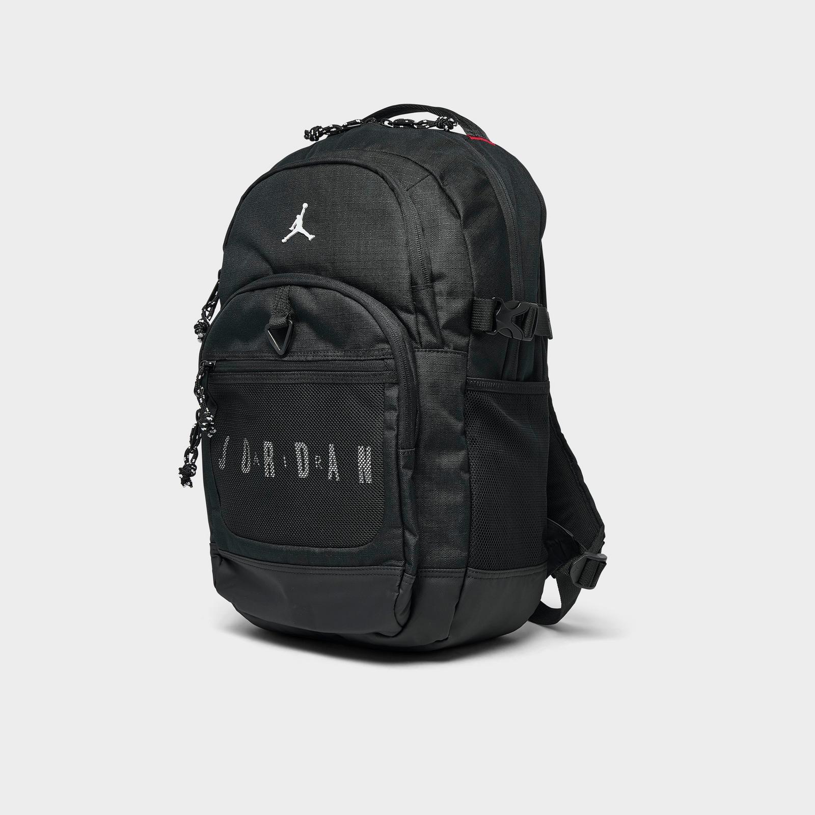 Jordan Blacktop Backpack (25L)