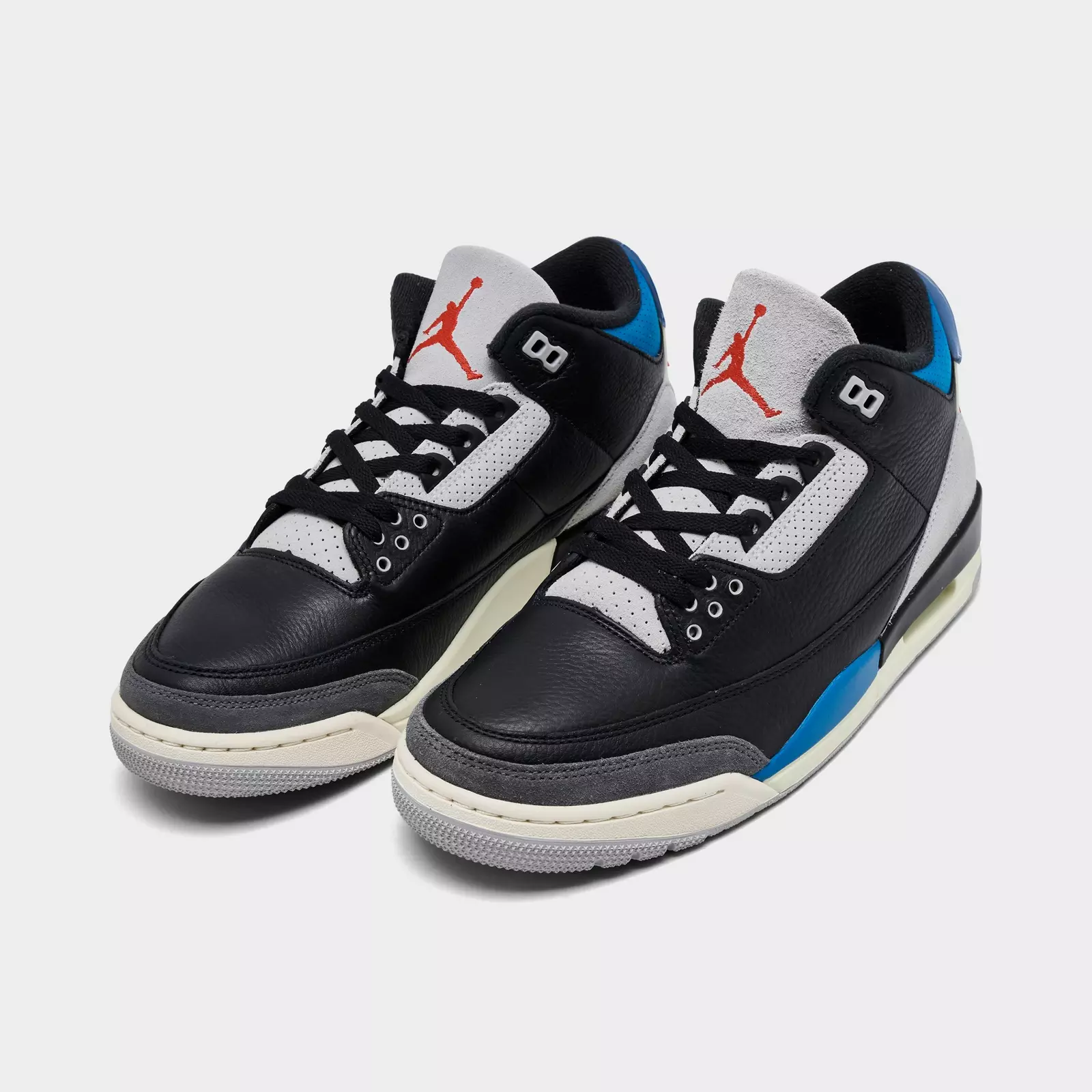 Men's Air Jordan Retro 3 Basketball Shoes