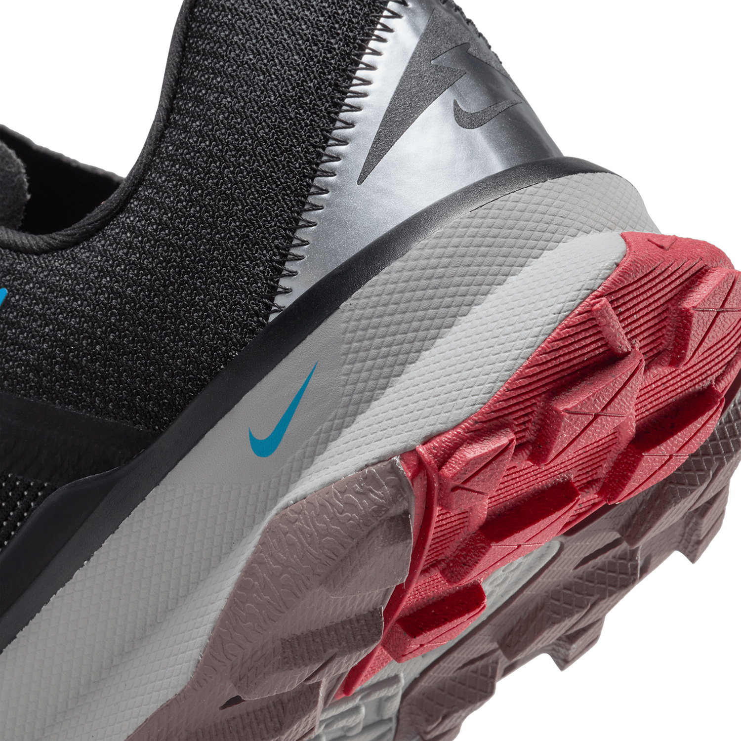 Nike React Terra Kiger 9 Black/Light Photo Blue/Track Red