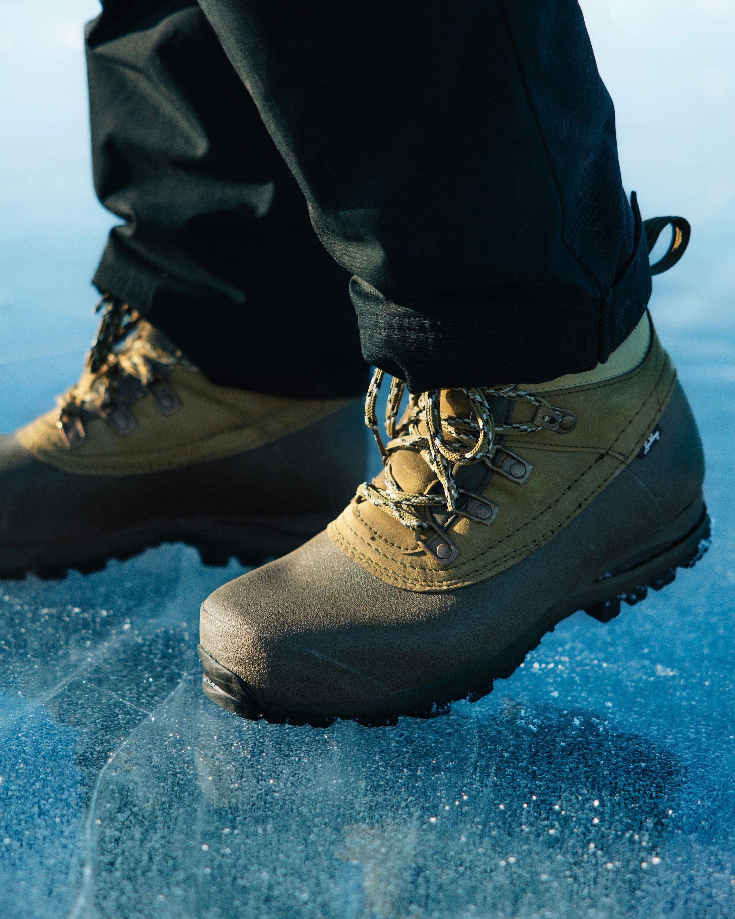 Padje Light Trekking Boot Mid W