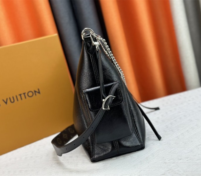 Louis Vuitton CarryAll Cargo Vibe PM In Black