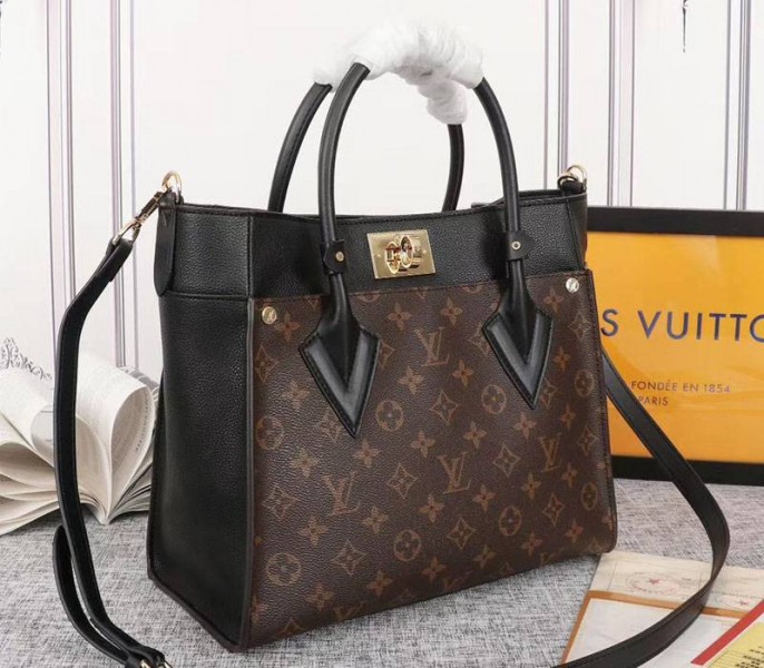 Louis Vuitton Monogram Canvas On My Side Bag