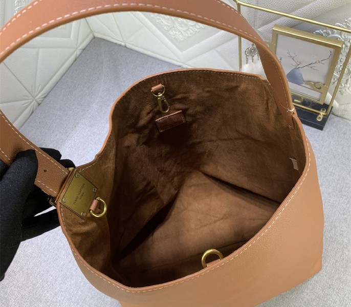 Louis Vuitton Low Key MM Hobo In Cognac Brown
