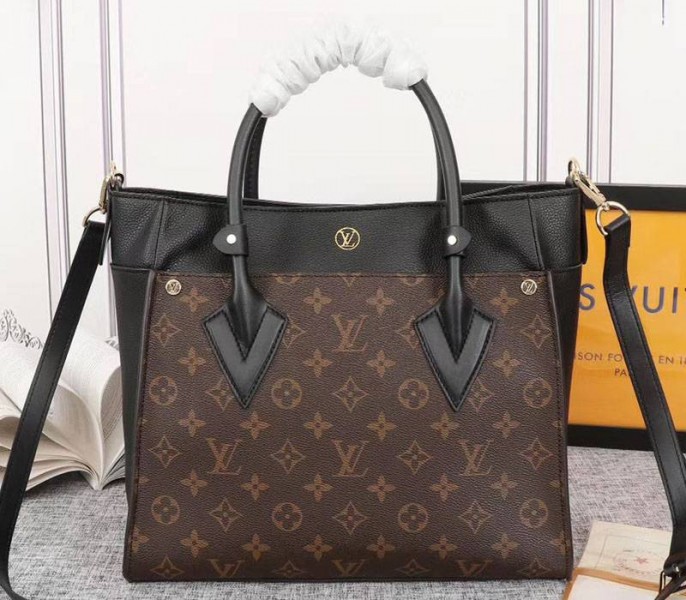 Louis Vuitton Monogram Canvas On My Side Bag