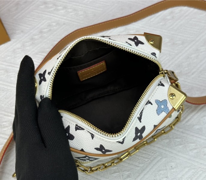 Louis Vuitton Monogram Craggy Mini Soft Trunk In Vanilla