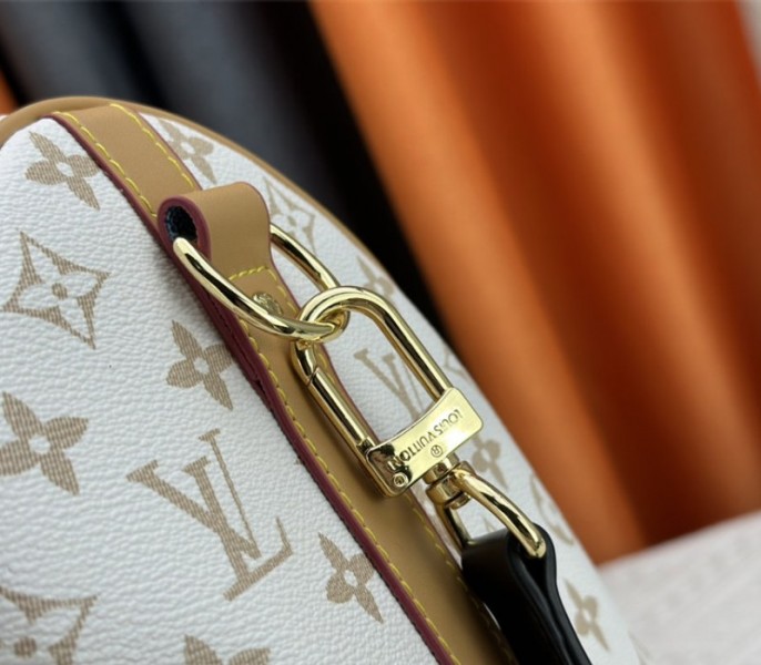 Louis Vuitton Monogram Dune Keepall Bandouliere 45 Travel Bag