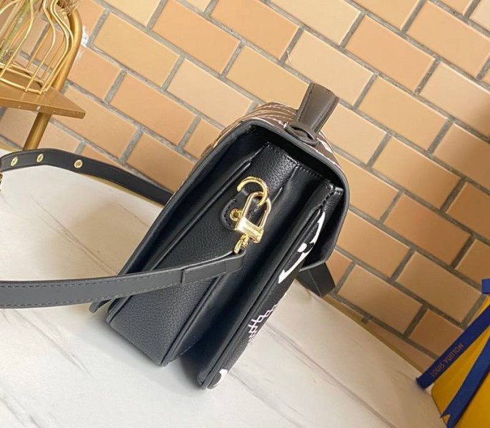 Louis Vuitton Spring 2022 Monogram Empreinte Pochette Metis Handbag In Black