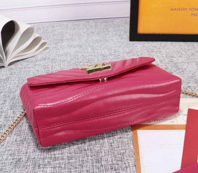 Louis Vuitton New Wave Chain Bag In Agathe Pink