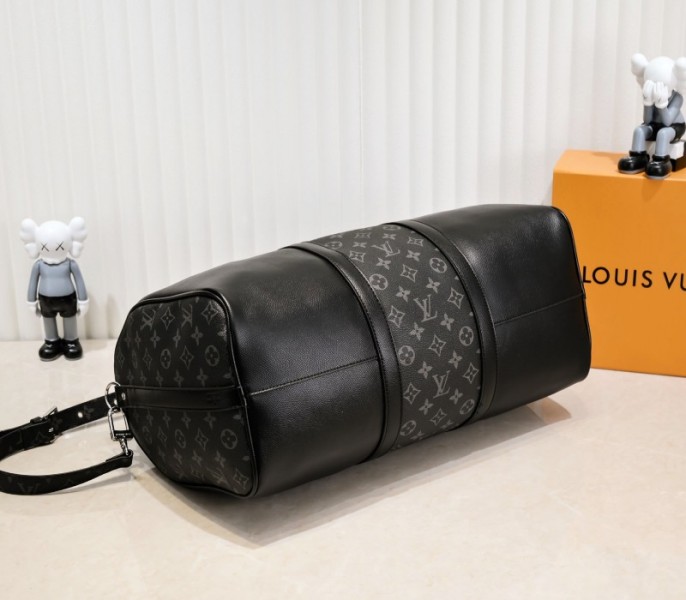 Louis Vuitton Taiga Leather Keepall Bandouliere 50 Travel Bag In Black