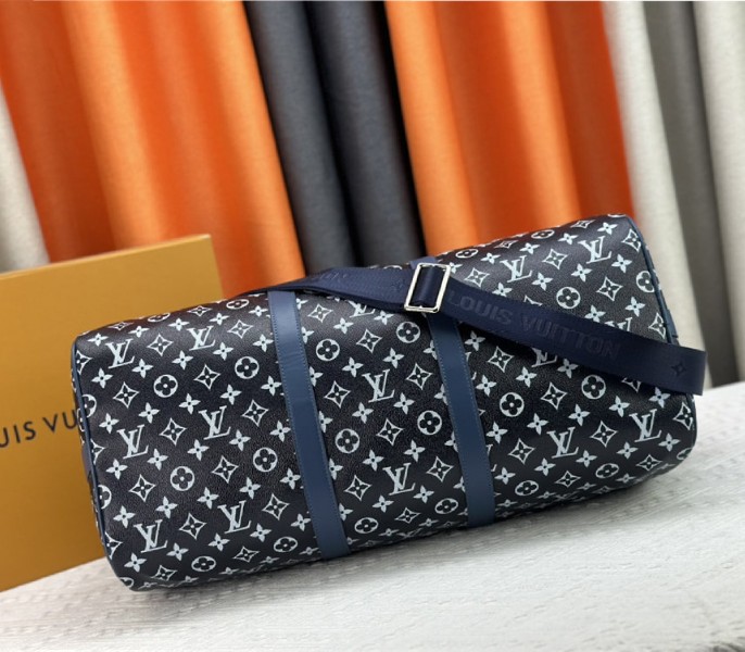 Louis Vuitton Monogram Gradient Canvas Keepall Bandouliere 50 In Navy Blue