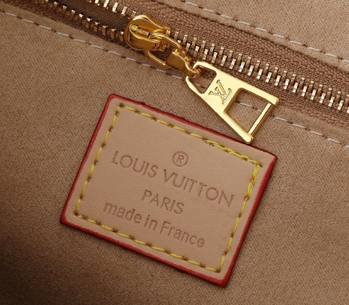 X TM Monogram Cherry Canvas Onthego MM In White Style 1