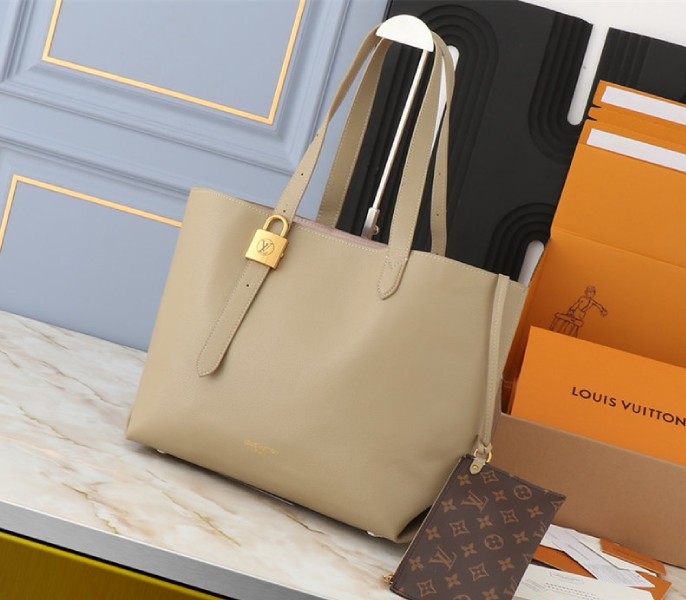 Louis Vuitton Low Key Cabas MM Bag In Galet Gray