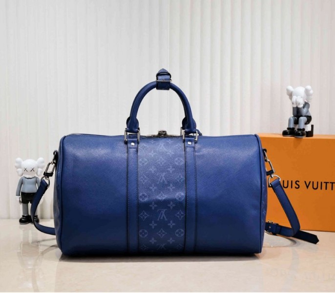 Louis Vuitton Taiga Leather Keepall Bandouliere 50 Travel Bag In Navy Blue