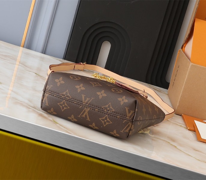 Louis Vuitton Monogram Canvas Lockit BB Bag