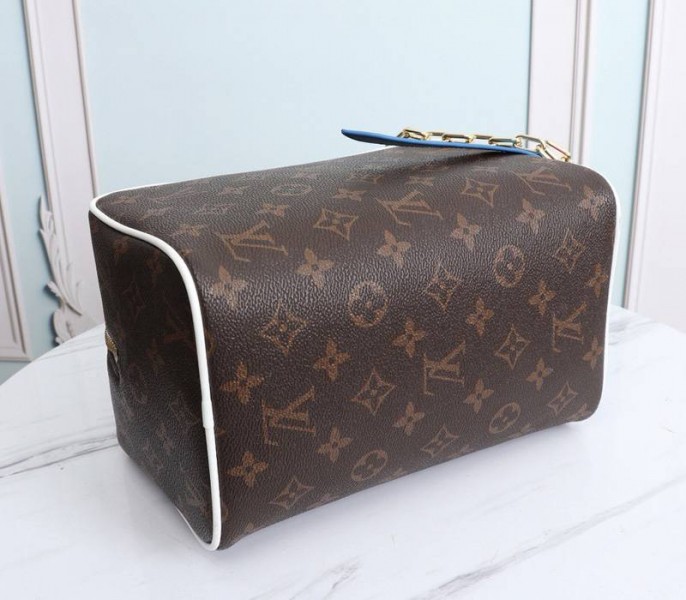 Louis Vuitton X NBA Cloakroom Dopp Kit Bag