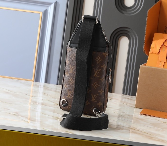 Monogram Canvas Avenue PM Slingbag