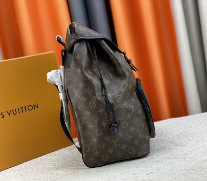 Louis Vuitton Monogram Canvas Montsouris Backpack In Black