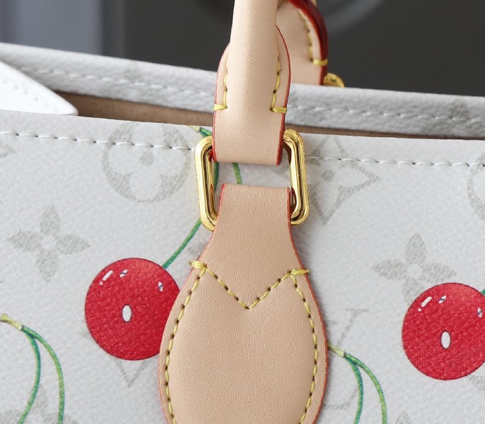 X TM Monogram Cherry Canvas Onthego MM In White Style 1