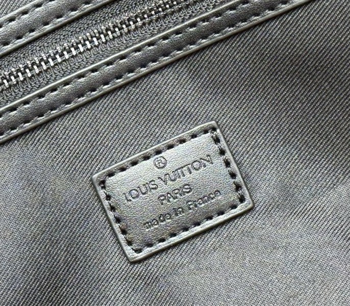 Louis Vuitton Monogram Shadow Leather Keepall Bandouliere 50 In Black