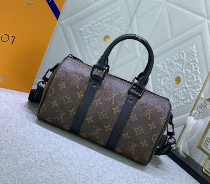 Louis Vuitton Monogram Canvas Keepall Bandouliere 25 In Black
