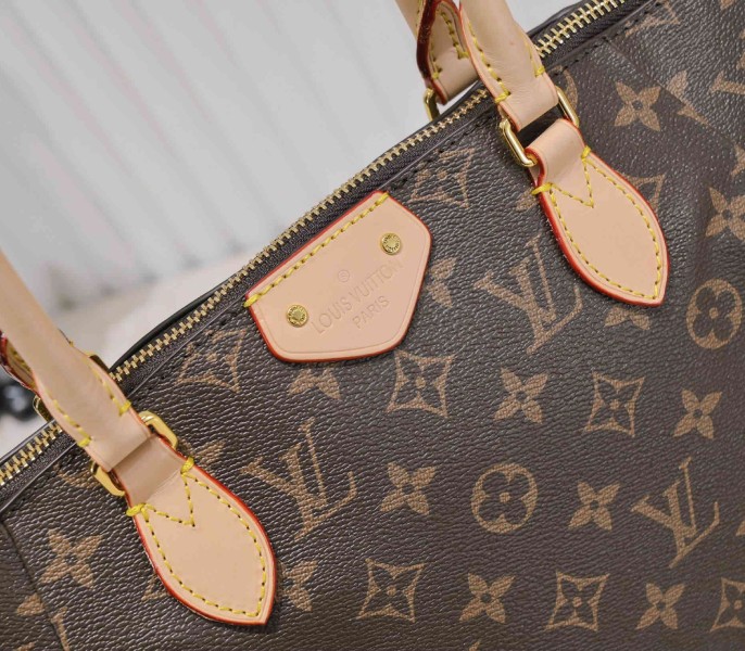 Monogram Canvas Turenne MM