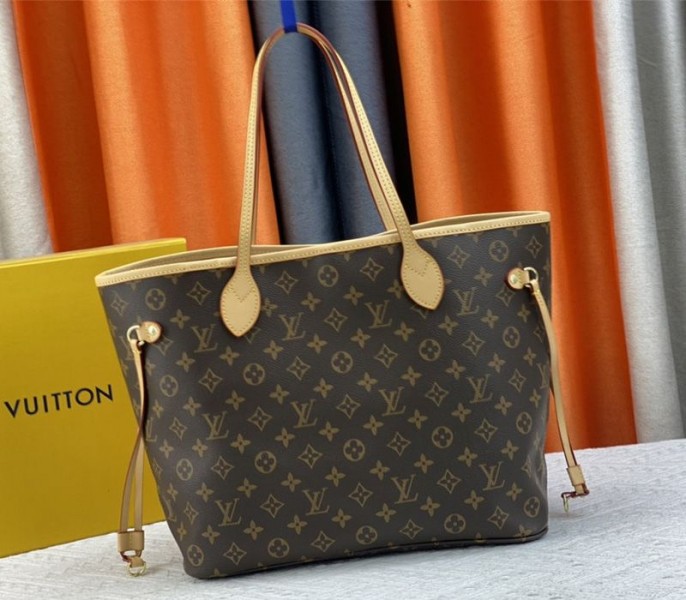 Louis Vuitton Monogram Canvas Neverfull MM Tote With Puppies