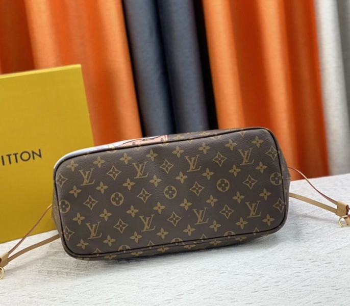 Louis Vuitton Monogram Canvas Neverfull MM Tote With Cat Print