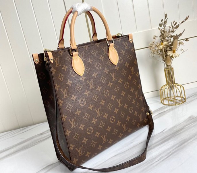 Louis Vuitton Monogram Canvas Sac Plat MM Carryall Handbag