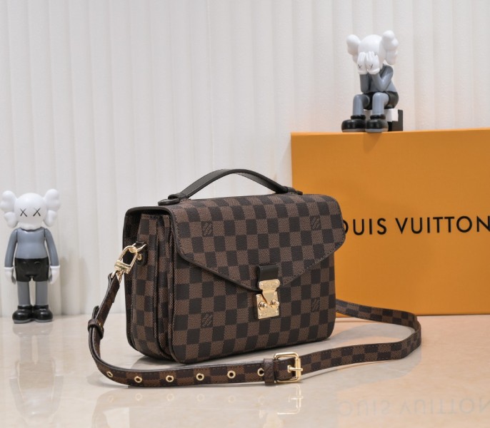 Damier Ebene Canvas Metis M40780