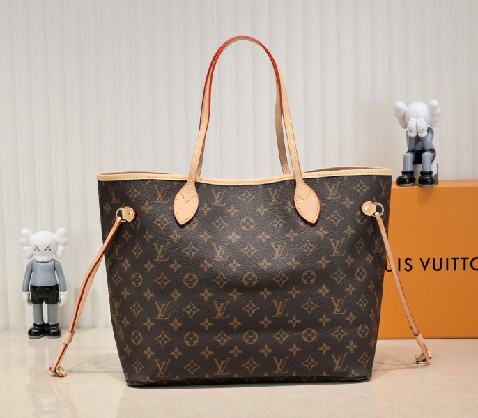 Louis Vuitton Monogram Canvas Neverfull MM Tote In Red