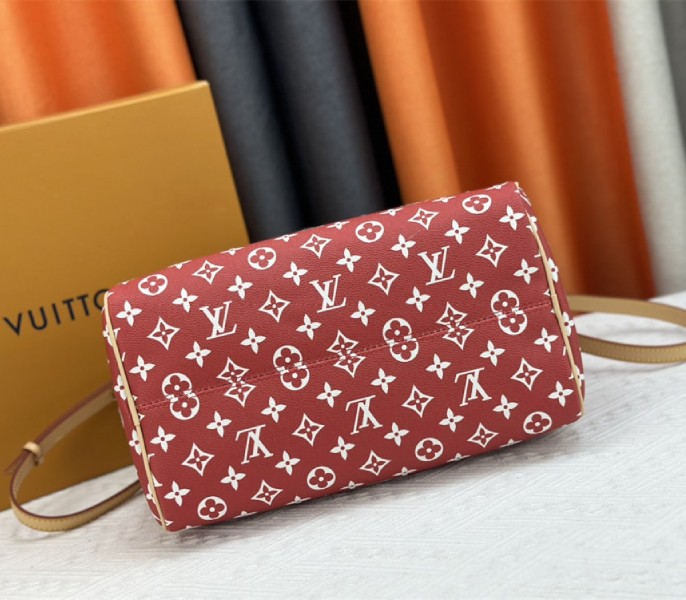 Louis Vuitton Speedy P9 Bandouliere 30 Bag In Red
