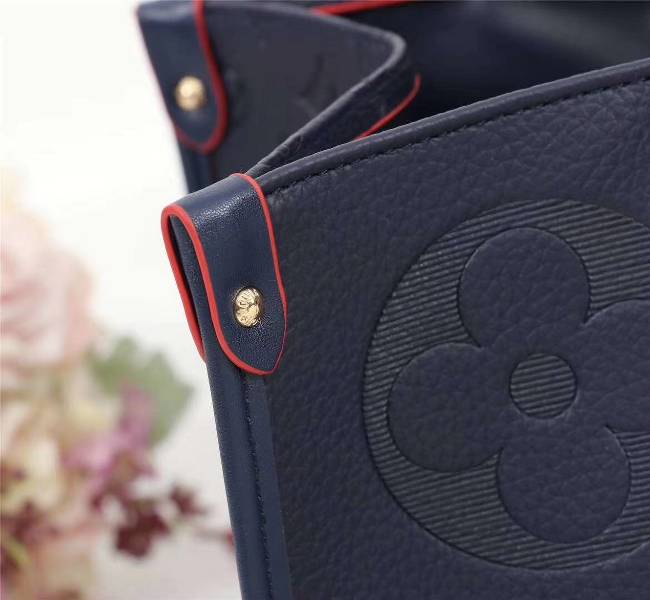 Louis Vuitton Monogram Empreinte Giant Onthego GM Tote In Navy Blue