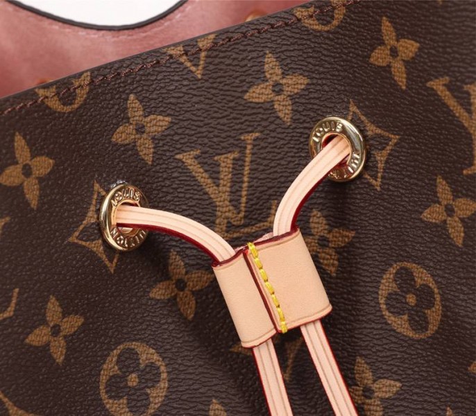 Louis Vuitton Monogram Canvas NeoNoe MM Bag
