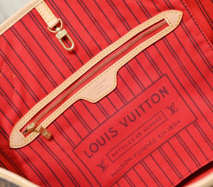 Louis Vuitton Monogram Canvas Neverfull MM Tote In Red