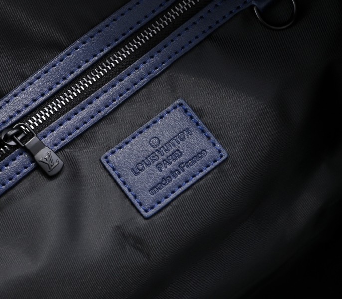 Monogram Shadow Keepall Bandouliere 50 In Navy Blue