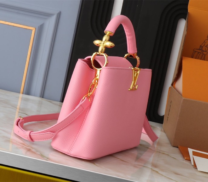 Louis Vuitton Capucines BB Handbag In Pink