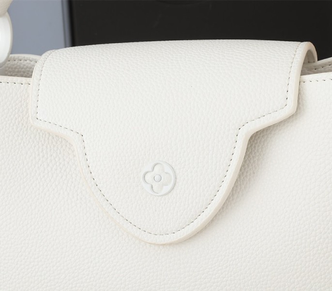 Louis Vuitton Capucines East-West MM Handbag In All Optic White