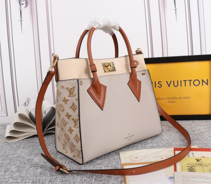 Louis Vuitton On My Side MM Tote In Galet Gray