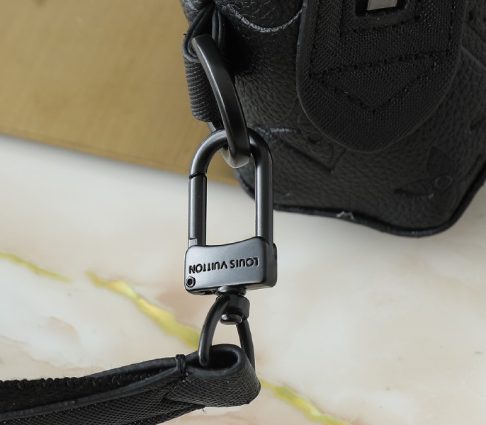 Taurillon Leather Duo Slingbag